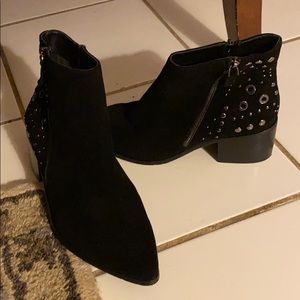 Ankle boots
